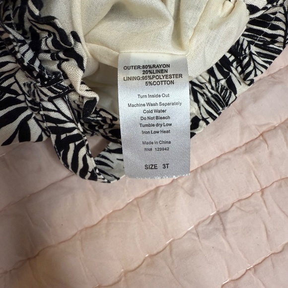 NWOT Girls 3t Outfit Bundle - Picture 5 of 7